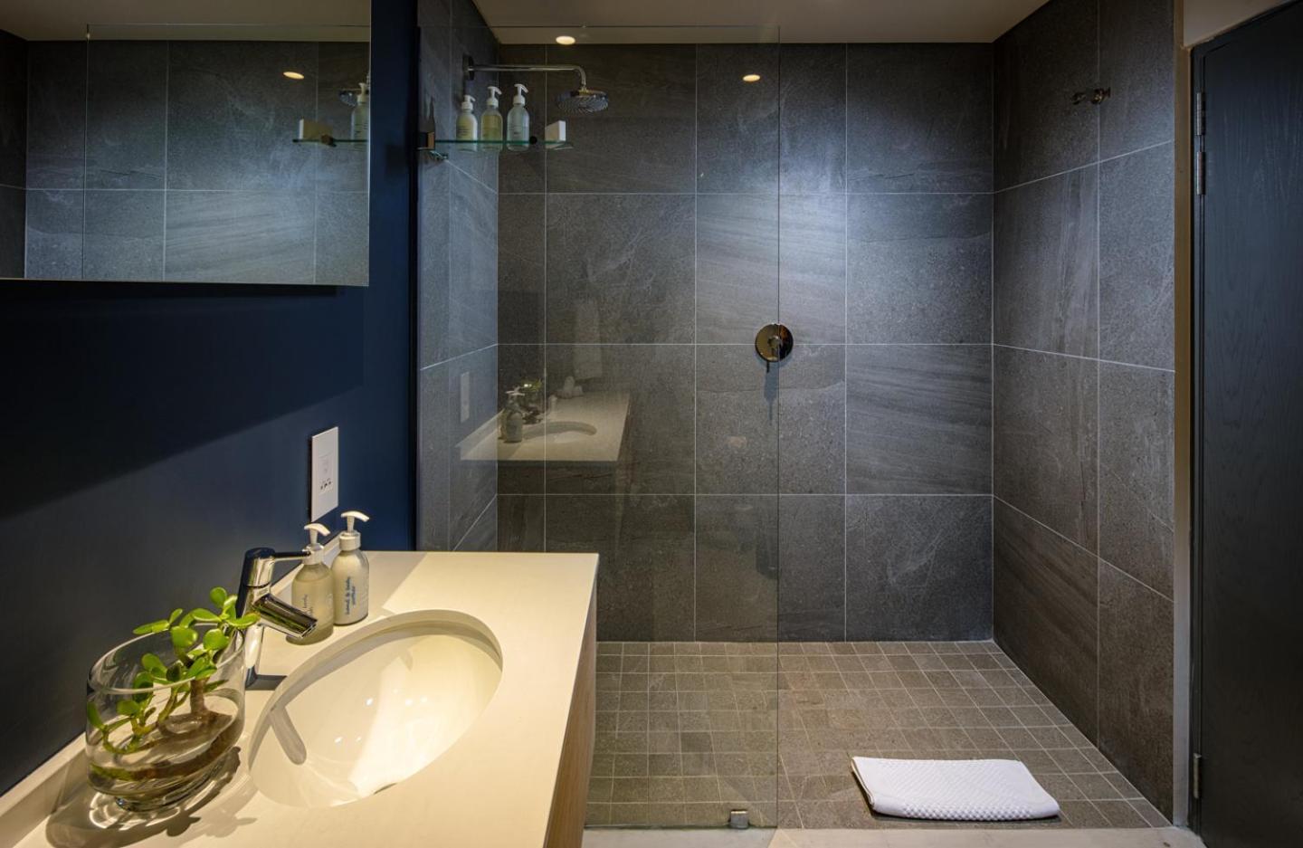 Sky Villa Boutique Hotel By Raw Africa Collection Plettenberg Bay Exterior photo