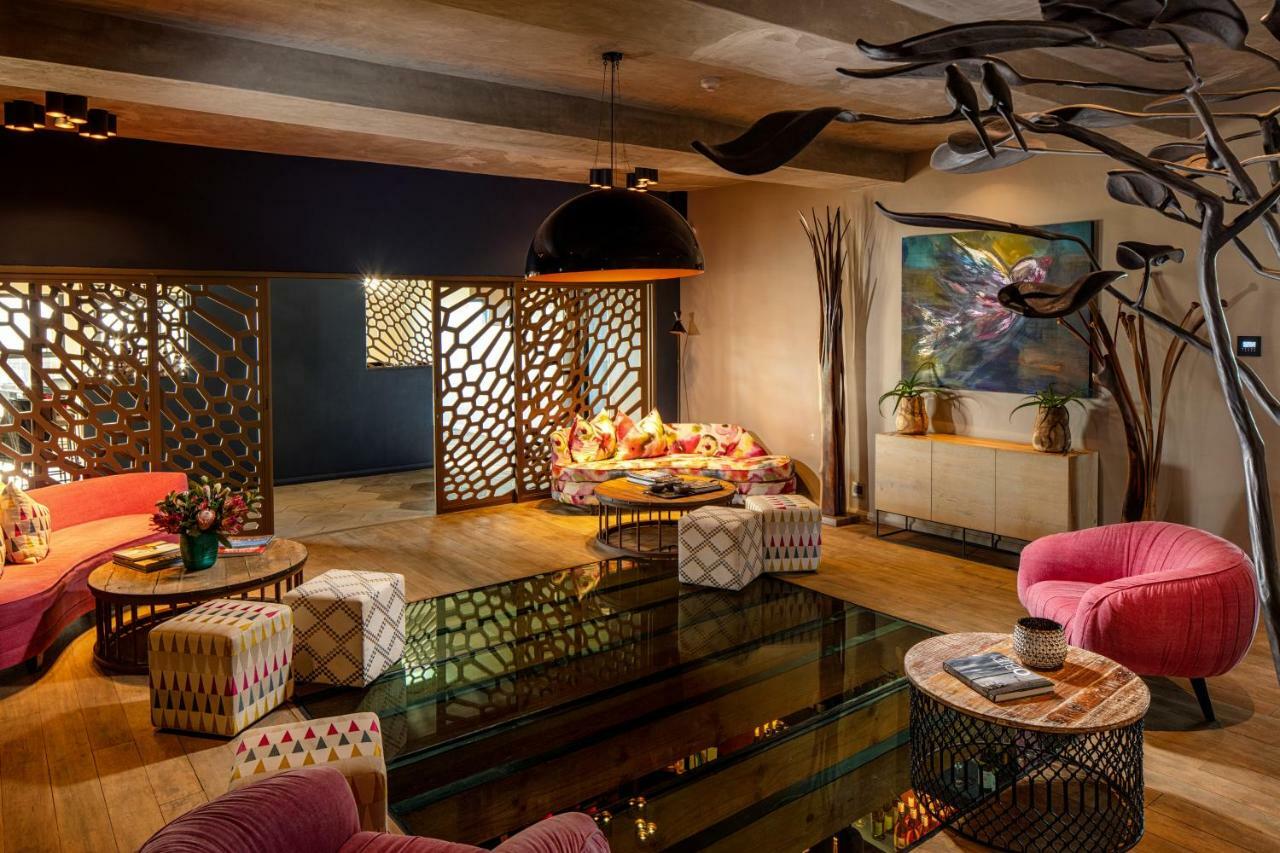 Sky Villa Boutique Hotel By Raw Africa Collection Plettenberg Bay Exterior photo The interior of the restaurant