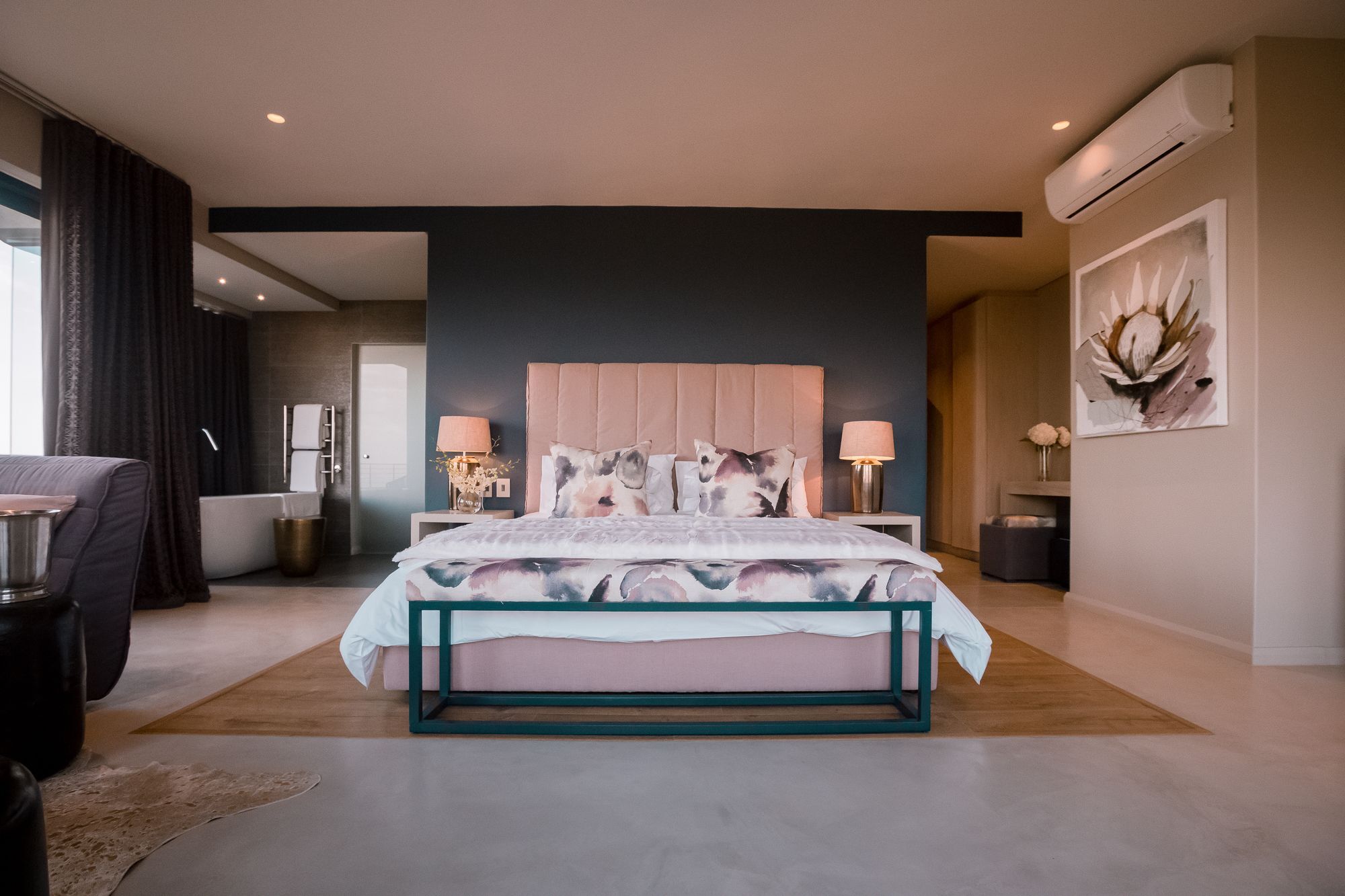 Sky Villa Boutique Hotel By Raw Africa Collection Plettenberg Bay Exterior photo A bedroom at the Cape Town edition